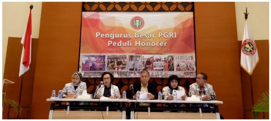 Konferensi Pers Pengurus Besar PGRI tentang Penyelesaian Tenaga Honorer Guru dan Tenaga Kependidikan, Gedung Guru Indonesia, 20 September 2018