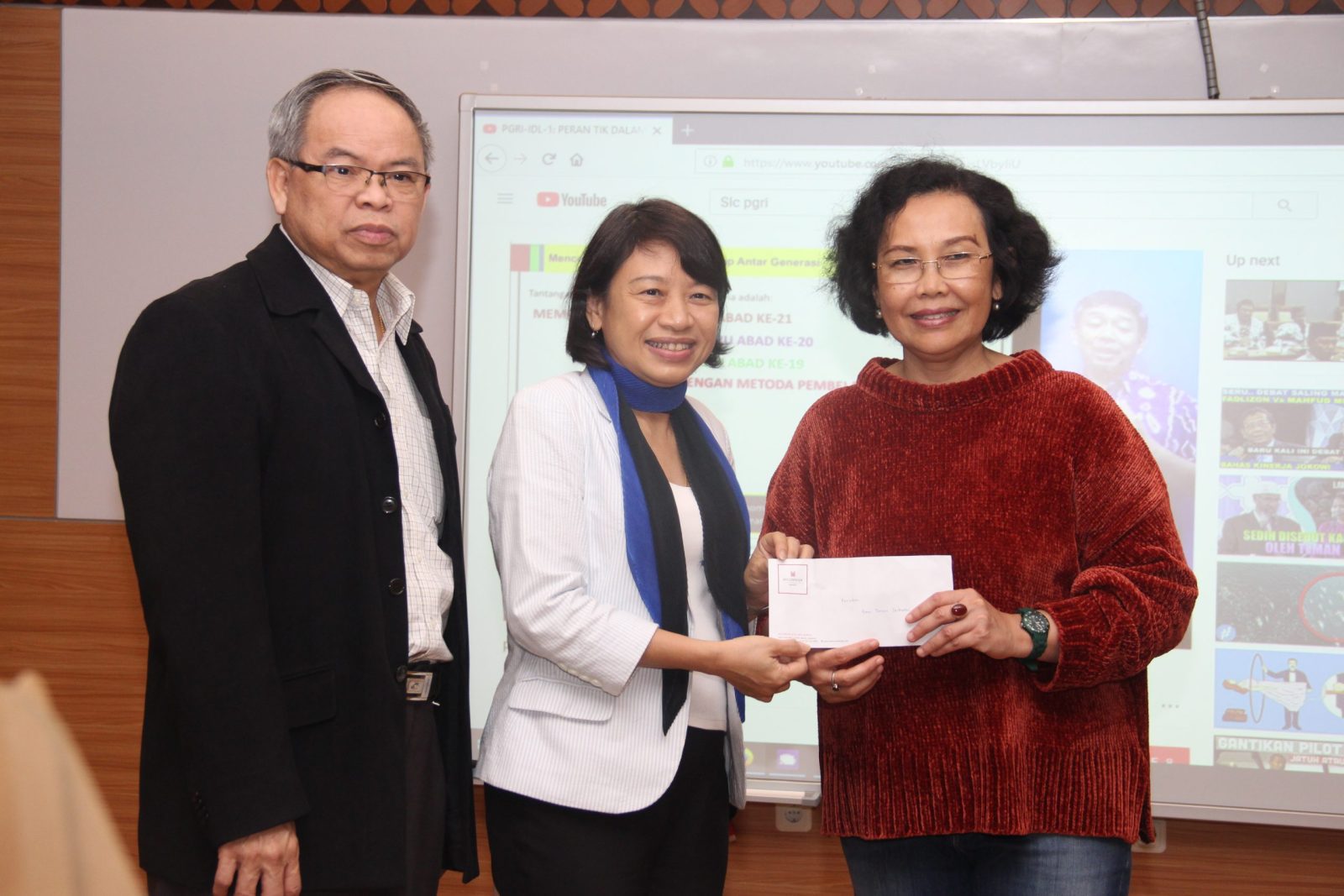 Guru – Guru Asean Turut Berduka