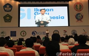 Presiden Jokowi Mengingatkan Peran Penting Guru